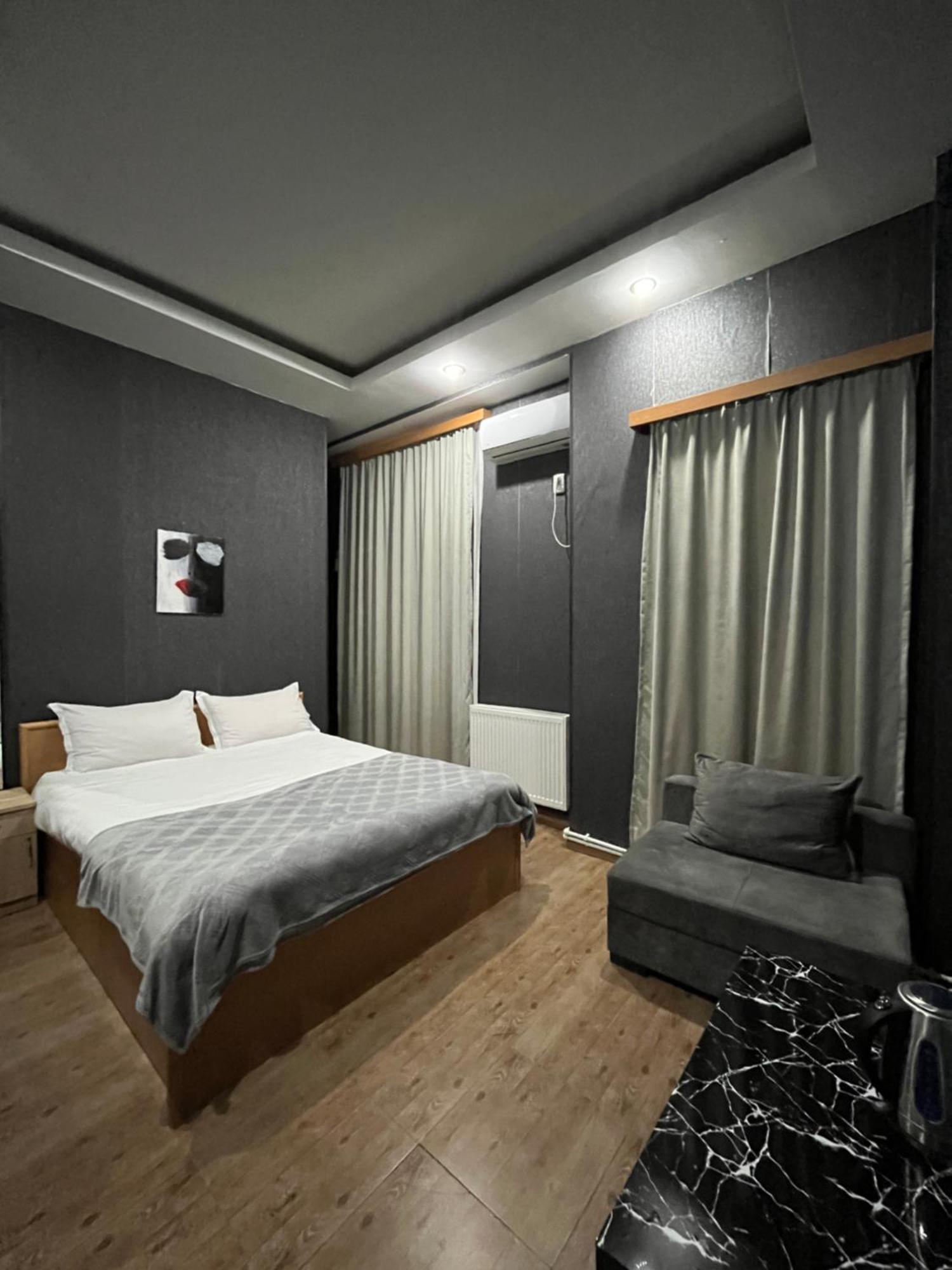 Hotel G&G Tbilisi ภายนอก รูปภาพ
